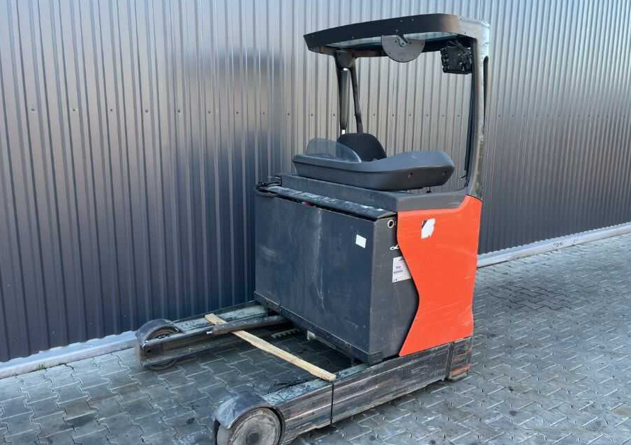 Linde R16HD-01 - Reach truck: afbeelding 1 Linde R16HD-01 - Reach truck: afbeelding 1