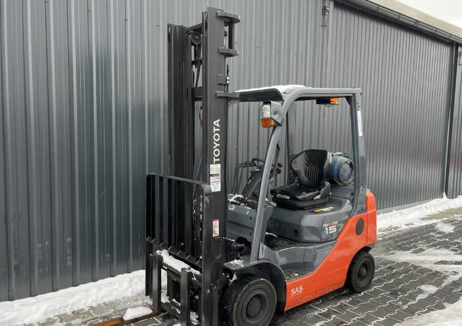 Toyota 8FGF15 - LPG heftruck: afbeelding 1 Toyota 8FGF15 - LPG heftruck: afbeelding 1