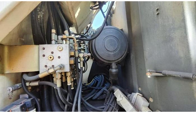 Atlas TW270 - Mobiele graafmachine: afbeelding 4 Atlas TW270 - Mobiele graafmachine: afbeelding 4