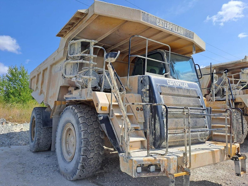 Caterpillar 775F - Zelfrijdende kiepwagen: afbeelding 2 Caterpillar 775F - Zelfrijdende kiepwagen: afbeelding 2