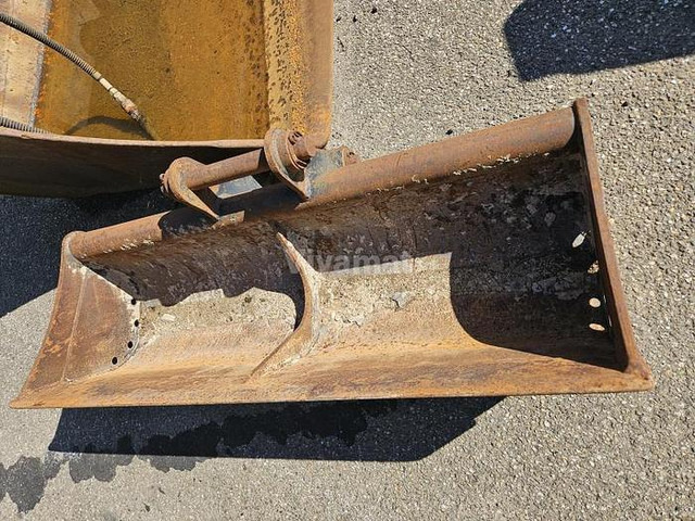 Caterpillar CAT 428d - Bak: afbeelding 1 Caterpillar CAT 428d - Bak: afbeelding 1