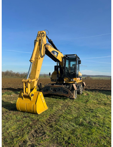 Caterpillar M322D VAH - Mobiele graafmachine: afbeelding 4 Caterpillar M322D VAH - Mobiele graafmachine: afbeelding 4