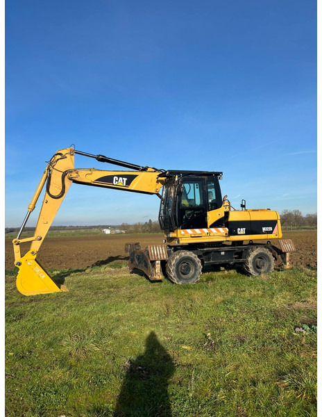 Caterpillar M322D VAH - Mobiele graafmachine: afbeelding 2 Caterpillar M322D VAH - Mobiele graafmachine: afbeelding 2