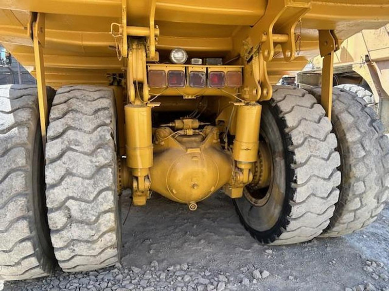 Kiepwagen Komatsu HD325-6KE: afbeelding 6 Kiepwagen Komatsu HD325-6KE: afbeelding 6