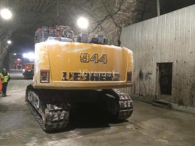 Liebherr R 944 C - Graafmachine: afbeelding 5 Liebherr R 944 C - Graafmachine: afbeelding 5