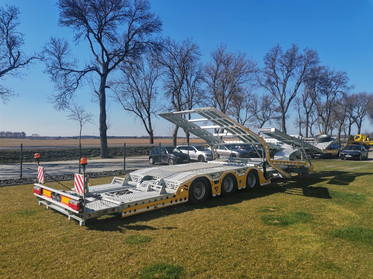 ALPHAMAX 3 AXLE TRUCK TRANSPORTER VEGA TRAILER - Autotransport oplegger: afbeelding 2 ALPHAMAX 3 AXLE TRUCK TRANSPORTER VEGA TRAILER - Autotransport oplegger: afbeelding 2