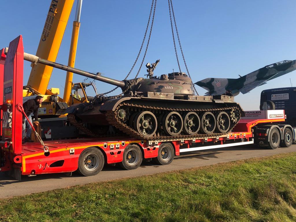 VEGA 3 AXLE STANDARD LOWBED - Dieplader oplegger: afbeelding 3 VEGA 3 AXLE STANDARD LOWBED - Dieplader oplegger: afbeelding 3
