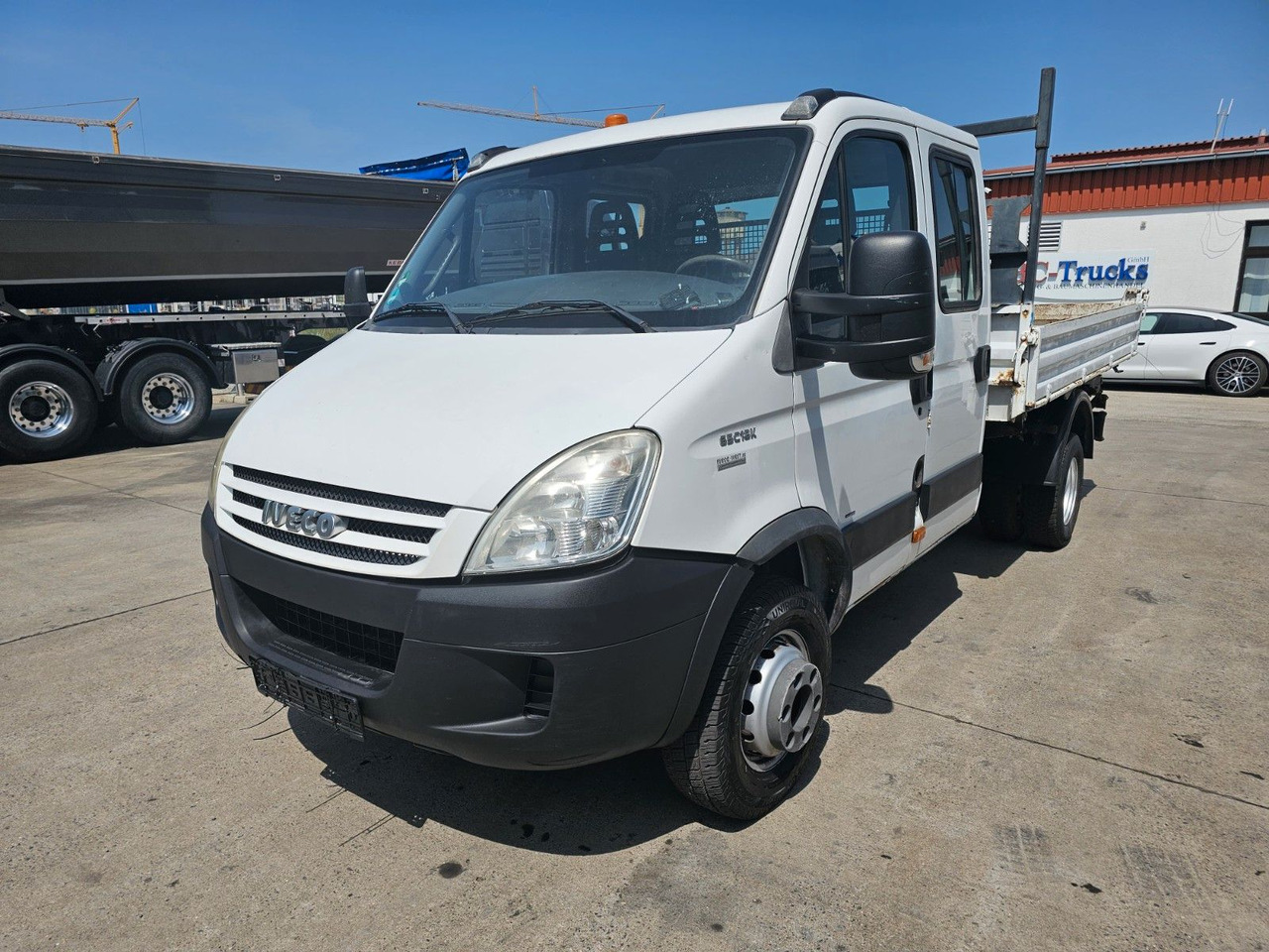Kipper bestelwagen, Bestelwagen met dubbele cabine Iveco DAILY * DREISEITENKIPPER * MEILER * STANDHZ: afbeelding 1