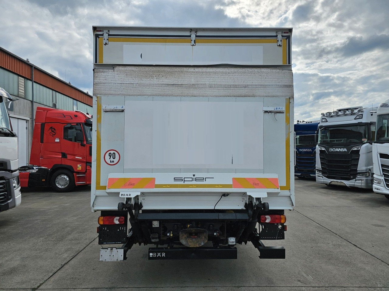 Iveco EURO-CARGO 120E25 * SCHLAFKABINE * BÄR 1,5 T * - Bakwagen: afbeelding 5 Iveco EURO-CARGO 120E25 * SCHLAFKABINE * BÄR 1,5 T * - Bakwagen: afbeelding 5