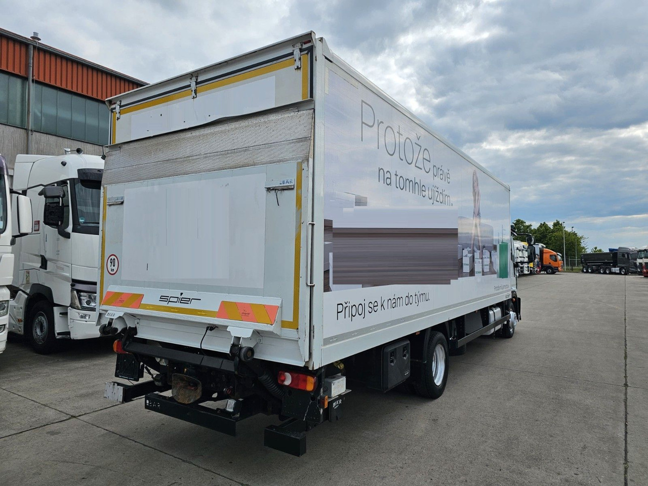 Iveco EURO-CARGO 120E25 * SCHLAFKABINE * BÄR 1,5 T * - Bakwagen: afbeelding 4 Iveco EURO-CARGO 120E25 * SCHLAFKABINE * BÄR 1,5 T * - Bakwagen: afbeelding 4