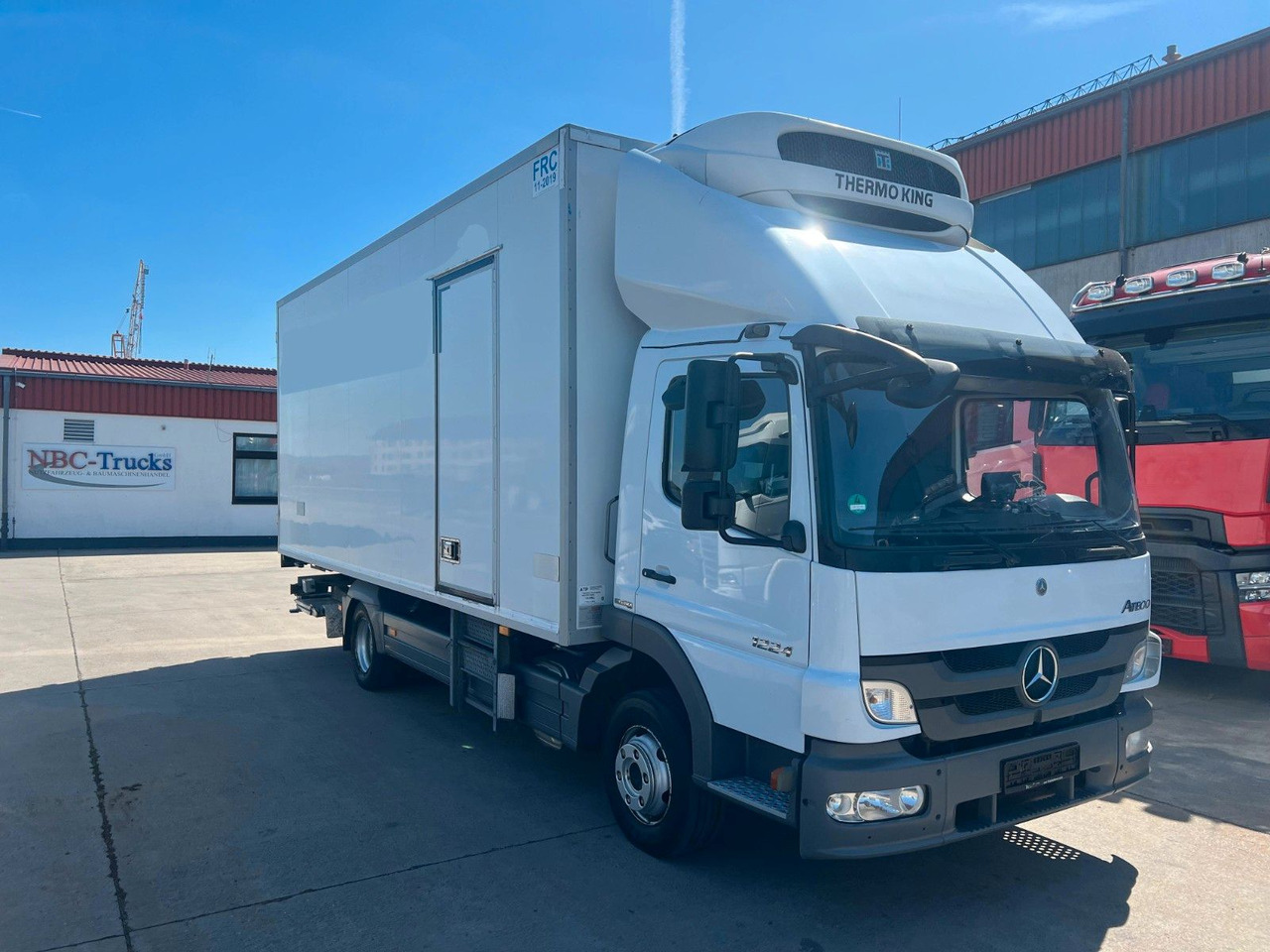 Mercedes-Benz Atego 1224 * KLIMA * THERMO KING * BÄR 1,5t * - Koelwagen vrachtwagen: afbeelding 3 Mercedes-Benz Atego 1224 * KLIMA * THERMO KING * BÄR 1,5t * - Koelwagen vrachtwagen: afbeelding 3