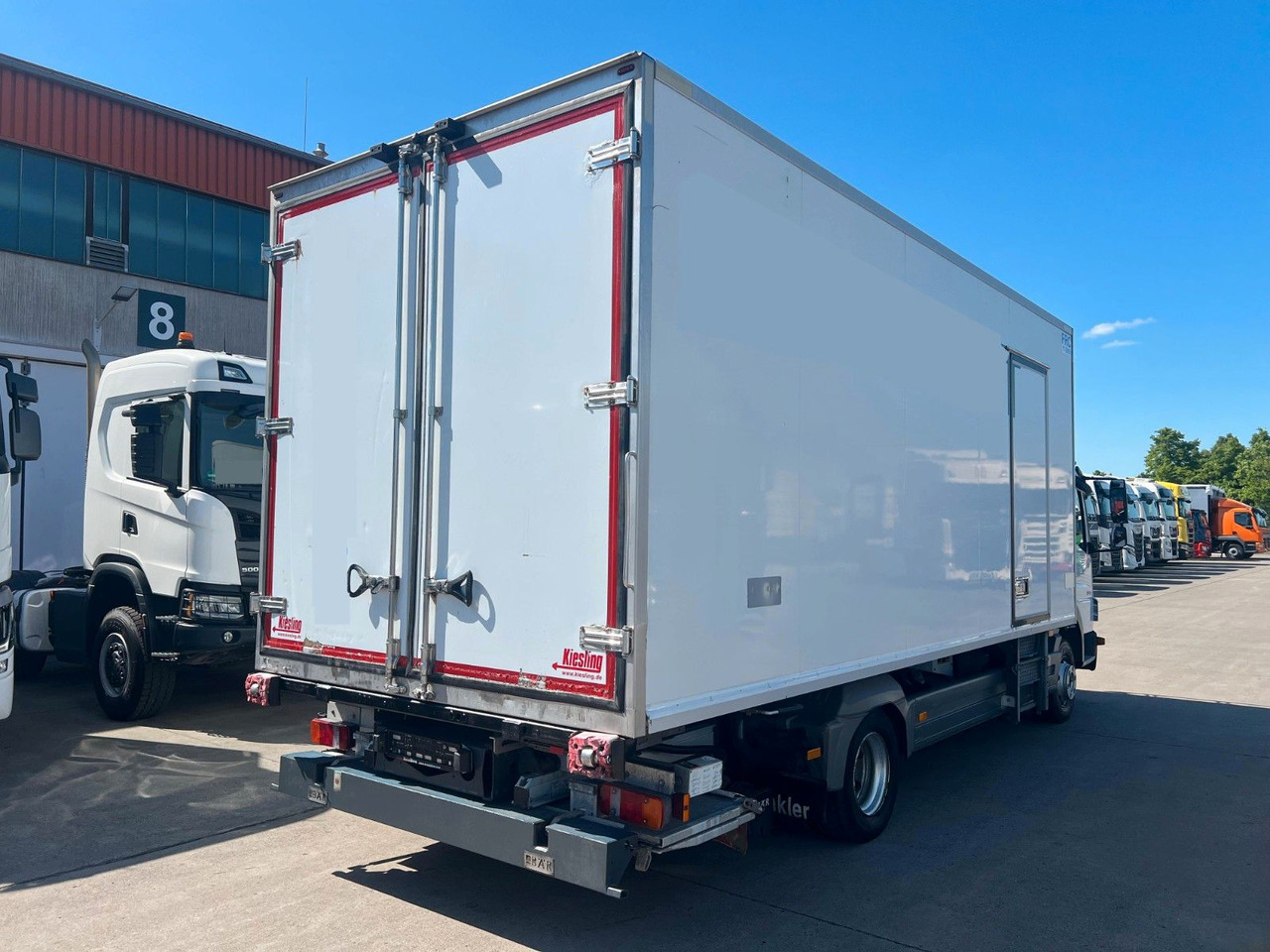 Mercedes-Benz Atego 1224 * KLIMA * THERMO KING * BÄR 1,5t * - Koelwagen vrachtwagen: afbeelding 4 Mercedes-Benz Atego 1224 * KLIMA * THERMO KING * BÄR 1,5t * - Koelwagen vrachtwagen: afbeelding 4