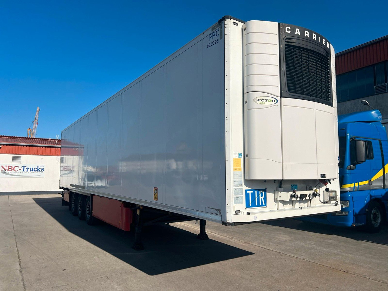 Schmitz Cargobull SKO 24/L * LIFT * CARRIER * DOPPELSTOCK * - Koelwagen oplegger: afbeelding 3 Schmitz Cargobull SKO 24/L * LIFT * CARRIER * DOPPELSTOCK * - Koelwagen oplegger: afbeelding 3