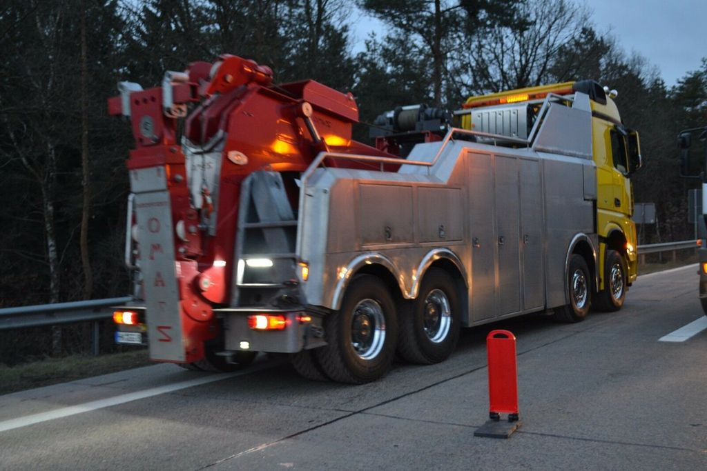 Mercedes-Benz Arocs 4163 8x4 G&G Heavy Wrecker Mercedes-Benz Arocs 4163 8x4 G&G Heavy Wrecker - Bergingsvoertuig: afbeelding 4 Mercedes-Benz Arocs 4163 8x4 G&G Heavy Wrecker Mercedes-Benz Arocs 4163 8x4 G&G Heavy Wrecker - Bergingsvoertuig: afbeelding 4