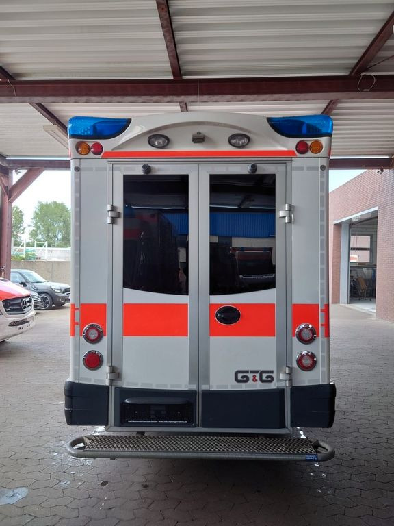 Mercedes-Benz RTW Tigis Mercedes-Benz RTW Tigis - Ambulance: afbeelding 5 Mercedes-Benz RTW Tigis Mercedes-Benz RTW Tigis - Ambulance: afbeelding 5
