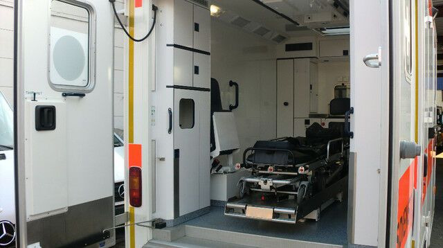 Ambulance Mercedes-Benz Sprinter 516 WAS  12 Monate Garantie //: afbeelding 11