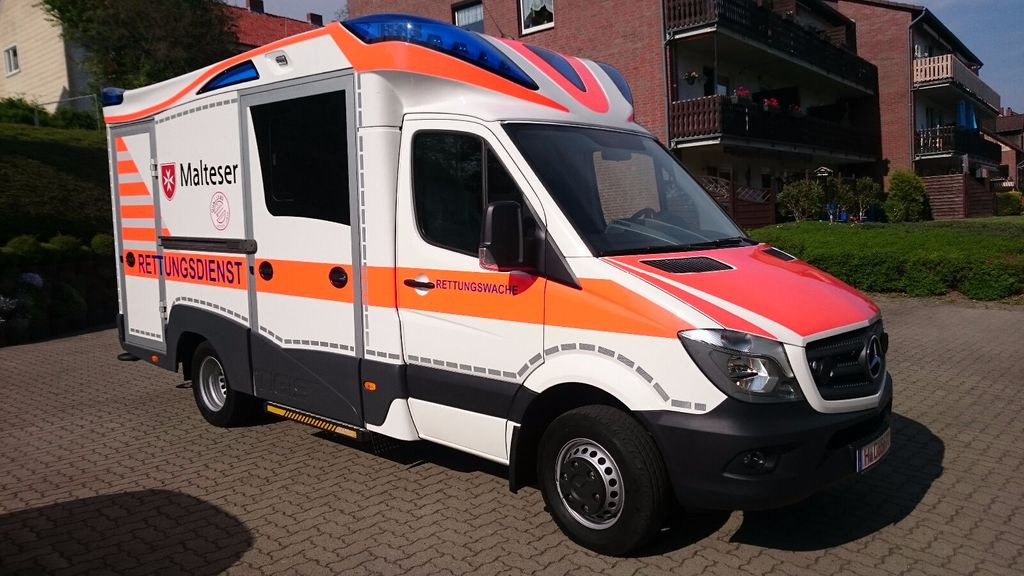 Mercedes-Benz Tigis Mod 2016 wie neu Mercedes-Benz Tigis Mod 2016 wie neu - Ambulance: afbeelding 2 Mercedes-Benz Tigis Mod 2016 wie neu Mercedes-Benz Tigis Mod 2016 wie neu - Ambulance: afbeelding 2