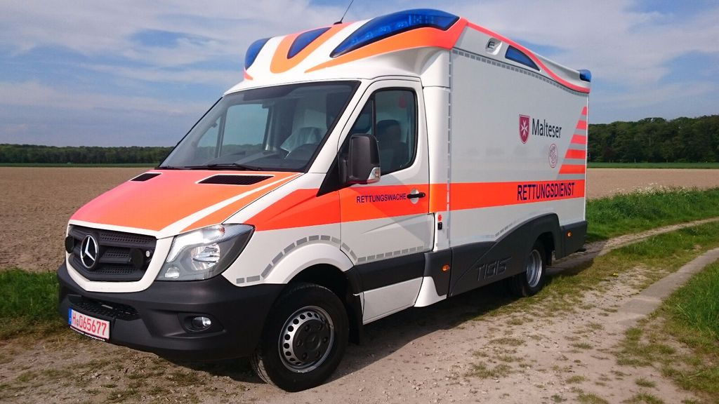 Mercedes-Benz Tigis Mod 2016 wie neu Mercedes-Benz Tigis Mod 2016 wie neu - Ambulance: afbeelding 1 Mercedes-Benz Tigis Mod 2016 wie neu Mercedes-Benz Tigis Mod 2016 wie neu - Ambulance: afbeelding 1