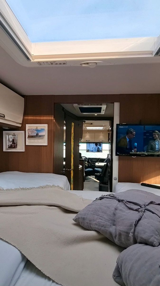 Niesmann + Bischoff Flair 880 BE - Integraal camper: afbeelding 5 Niesmann + Bischoff Flair 880 BE - Integraal camper: afbeelding 5