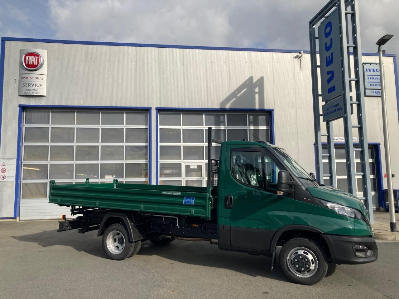 Iveco Daily 50C18H Iveco Daily 50C18H Euro6 Klima AHK ZV - Kipper bestelwagen: afbeelding 4 Iveco Daily 50C18H Iveco Daily 50C18H Euro6 Klima AHK ZV - Kipper bestelwagen: afbeelding 4