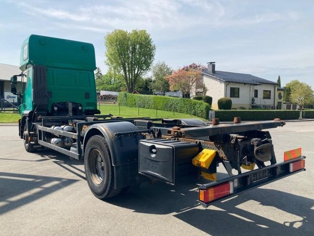 Iveco Stralis AT190S31/FP CM TOPSLEEPER Euro5 Intarder - Containertransporter/ Wissellaadbak vrachtwagen: afbeelding 5 Iveco Stralis AT190S31/FP CM TOPSLEEPER Euro5 Intarder - Containertransporter/ Wissellaadbak vrachtwagen: afbeelding 5