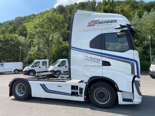 Iveco S-Way AS440S50T/P Euro6 Intarder Klima Navi ZV - Trekker: afbeelding 3 Iveco S-Way AS440S50T/P Euro6 Intarder Klima Navi ZV - Trekker: afbeelding 3