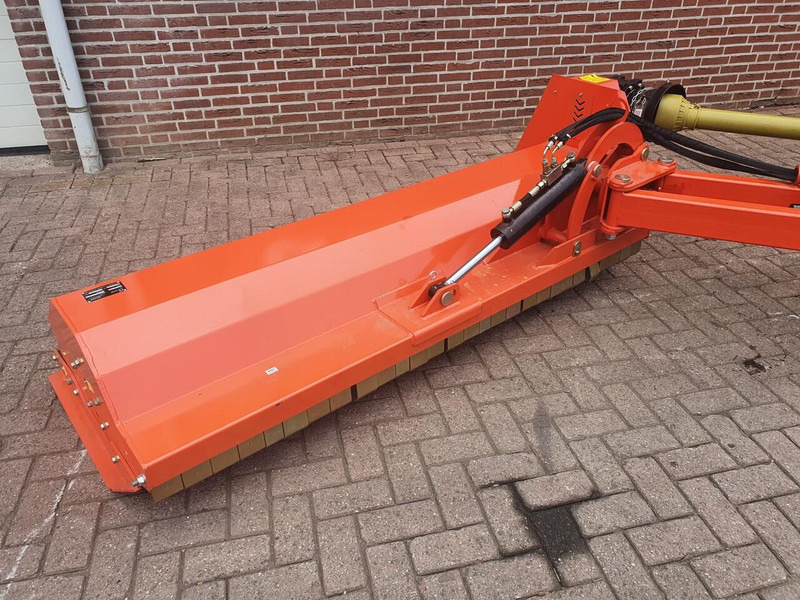 AGF 200 Verstekklepelmaaier - Gazonmaaier: afbeelding 2 AGF 200 Verstekklepelmaaier - Gazonmaaier: afbeelding 2