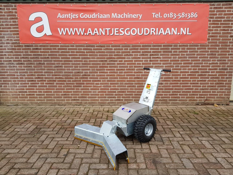 Elektrische mestschuif - Veeteelt materiaal: afbeelding 1 Elektrische mestschuif - Veeteelt materiaal: afbeelding 1