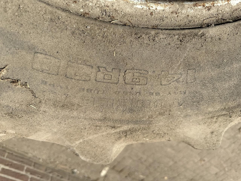 Goodyear banden 14.9 R28 - Gebruikt - Banden en velgen: afbeelding 4 Goodyear banden 14.9 R28 - Gebruikt - Banden en velgen: afbeelding 4
