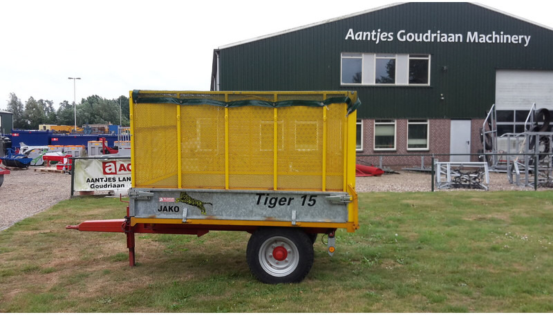 Jako tiger 15 met snipperopbouw - Kipper aanhangwagen: afbeelding 2 Jako tiger 15 met snipperopbouw - Kipper aanhangwagen: afbeelding 2