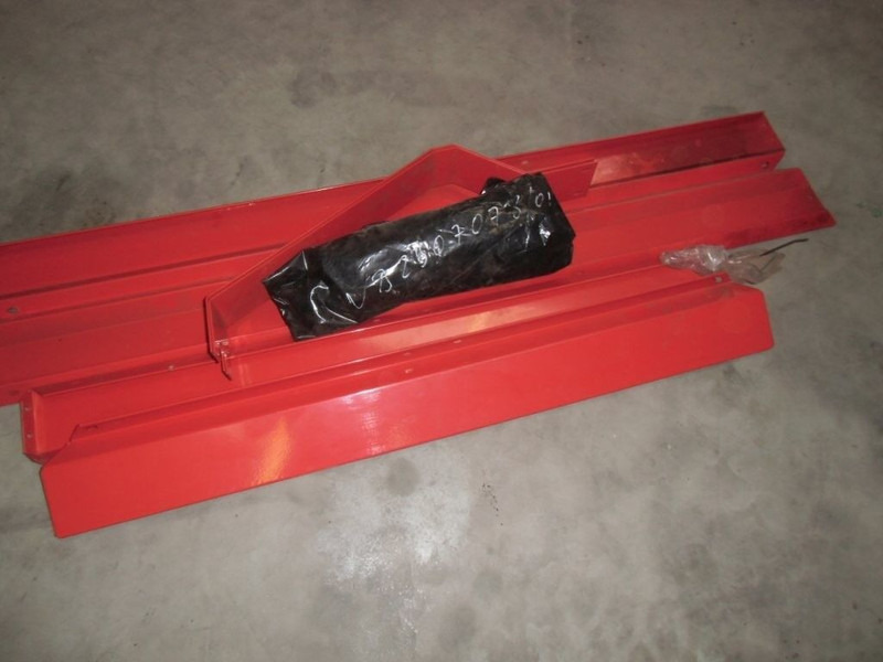 KM strooier opzet - Bumper: afbeelding 1 KM strooier opzet - Bumper: afbeelding 1