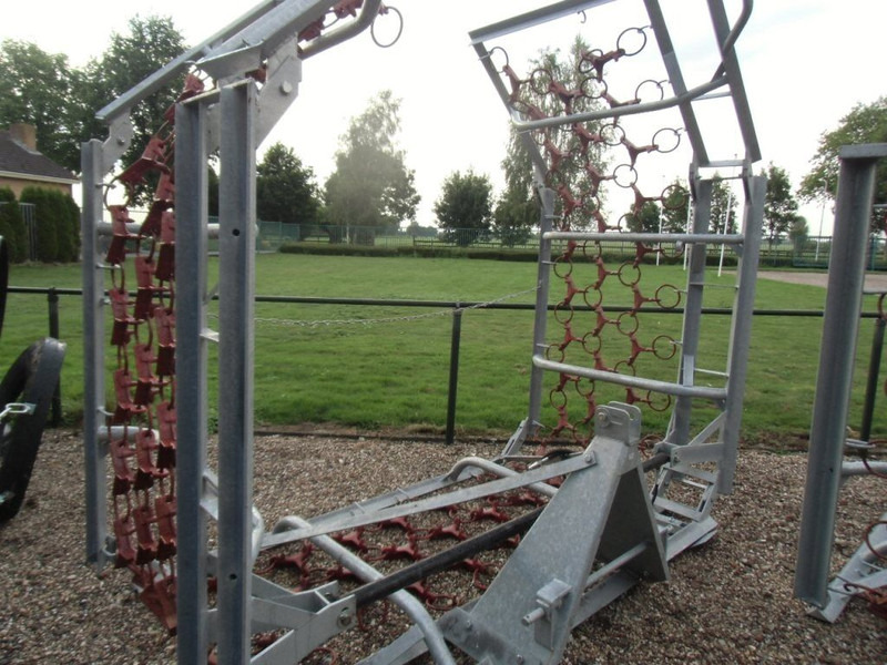Agomac weidesleep - Landbouwmachine: afbeelding 1 Agomac weidesleep - Landbouwmachine: afbeelding 1
