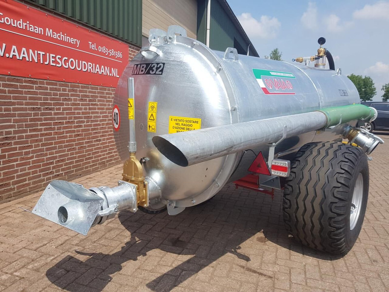 MB 32 Water tank - Tank aanhanger: afbeelding 3 MB 32 Water tank - Tank aanhanger: afbeelding 3