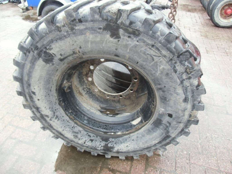 Onbekend Kraanband - Banden en velgen: afbeelding 1 Onbekend Kraanband - Banden en velgen: afbeelding 1