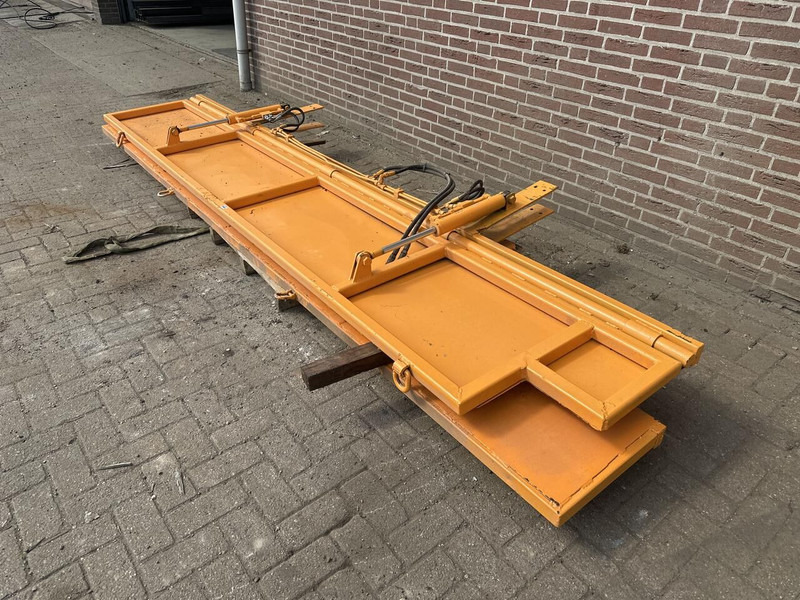 Onbekend - Carrosserie en exterieur: afbeelding 2 Onbekend - Carrosserie en exterieur: afbeelding 2