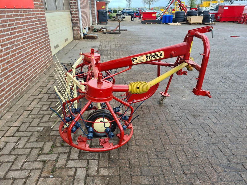 PZ strela - Hooischudder: afbeelding 4 PZ strela - Hooischudder: afbeelding 4