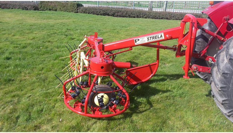 PZ strela - Hooischudder: afbeelding 1 PZ strela - Hooischudder: afbeelding 1