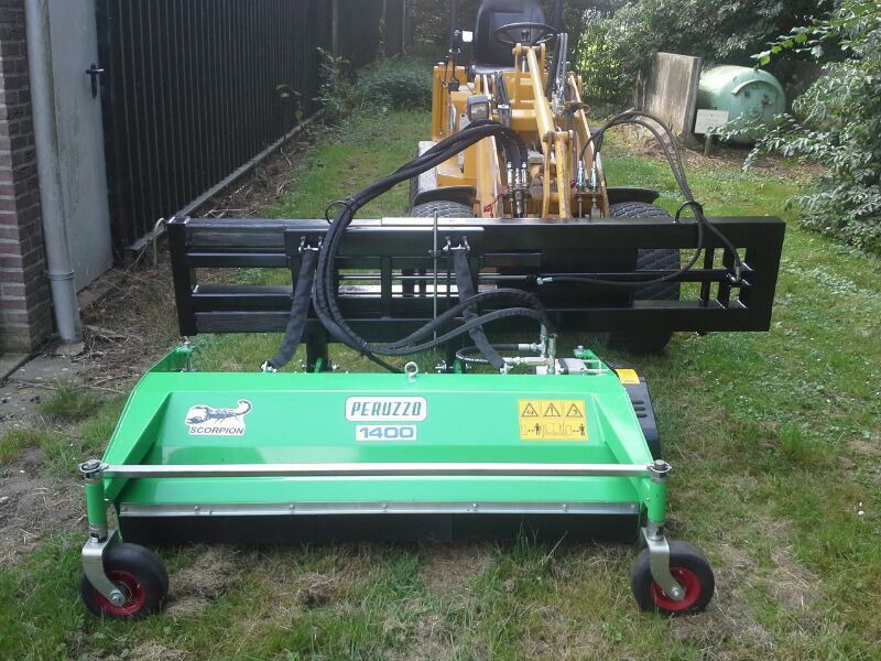 Peruzzo hydraulische klepelmaaier - Klepelmaaier/ Mulcher: afbeelding 1 Peruzzo hydraulische klepelmaaier - Klepelmaaier/ Mulcher: afbeelding 1