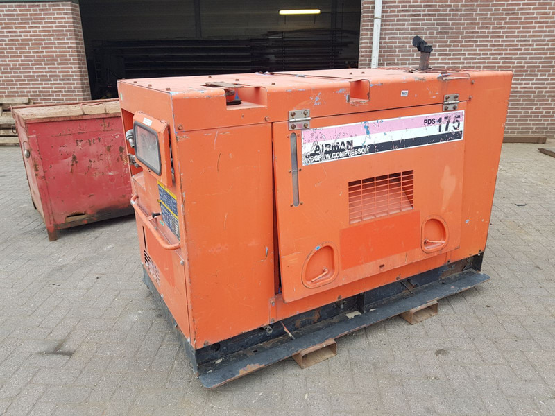 Schroef compressor - Luchtcompressor: afbeelding 1 Schroef compressor - Luchtcompressor: afbeelding 1