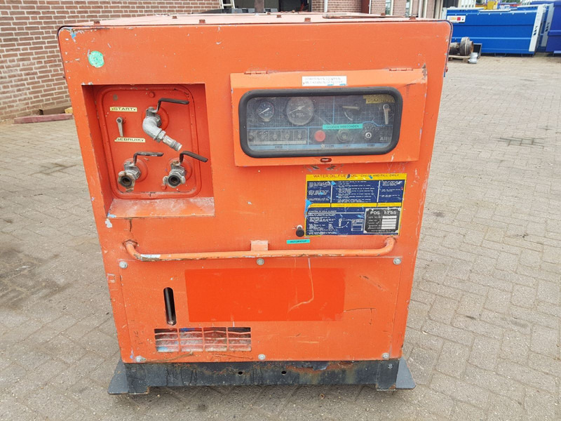 Schroef compressor - Luchtcompressor: afbeelding 2 Schroef compressor - Luchtcompressor: afbeelding 2