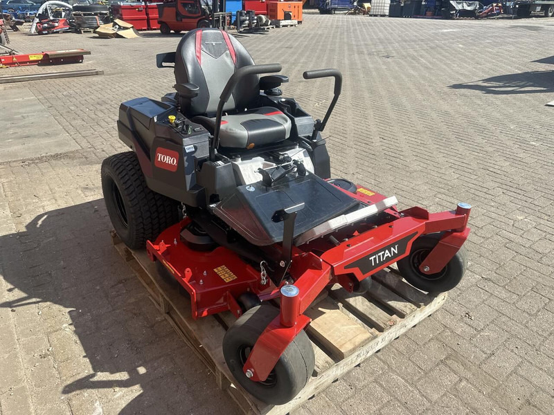 Toro TITAN XS 5450 zero turn - Gazonmaaier: afbeelding 4 Toro TITAN XS 5450 zero turn - Gazonmaaier: afbeelding 4