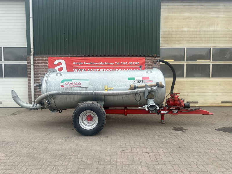 Waterwagen MB32 - Gebruikt - Mestverspreider: afbeelding 1 Waterwagen MB32 - Gebruikt - Mestverspreider: afbeelding 1