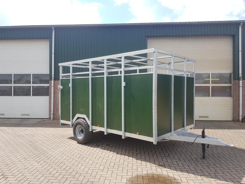 Veewagen 4 meter - Landbouwaanhanger: afbeelding 1 Veewagen 4 meter - Landbouwaanhanger: afbeelding 1
