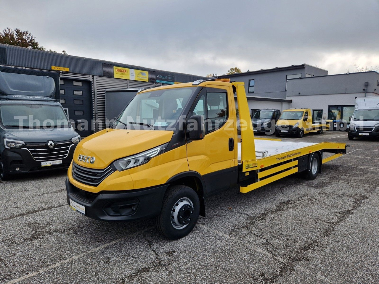 Iveco DAILY 70C18 Festplateau Alu Premium Navi ACC - Bergingsvoertuig: afbeelding 2 Iveco DAILY 70C18 Festplateau Alu Premium Navi ACC - Bergingsvoertuig: afbeelding 2