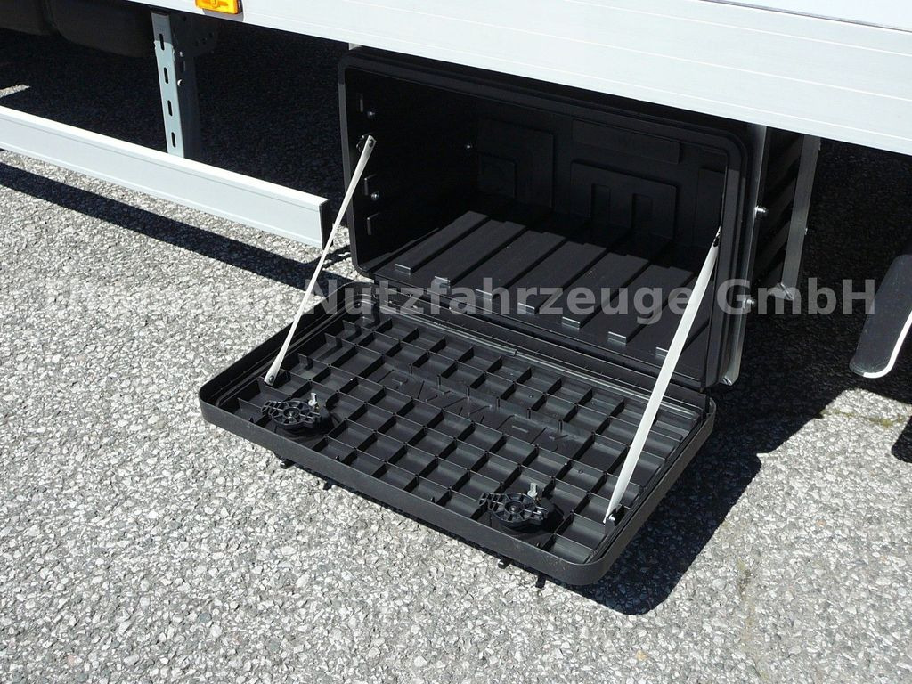 Nieuw Bestelwagen gesloten laadbak Iveco Daily 70C18 Koffer LBW AHK: afbeelding 14