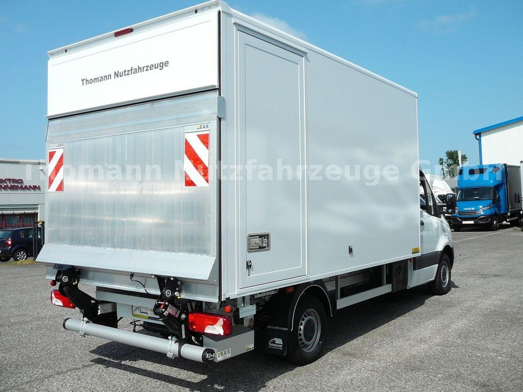 Mercedes-Benz Sprinter 317 CDI Kühlkoffer LBW Xarios 300 GH Mercedes-Benz Sprinter 317 CDI Kühlkoffer LBW Xarios 300 GH - Koelwagen: afbeelding 4 Mercedes-Benz Sprinter 317 CDI Kühlkoffer LBW Xarios 300 GH Mercedes-Benz Sprinter 317 CDI Kühlkoffer LBW Xarios 300 GH - Koelwagen: afbeelding 4