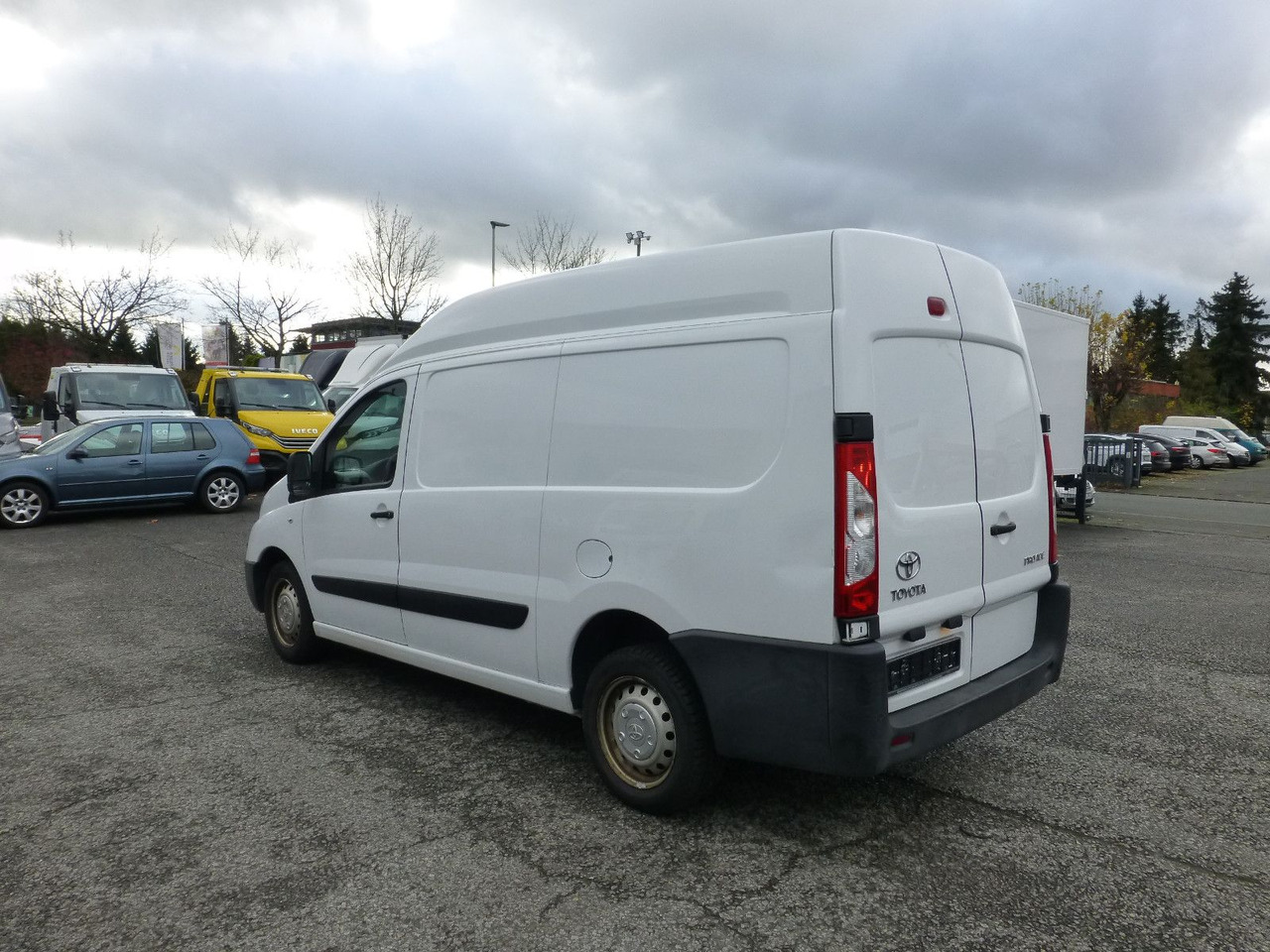 Toyota PROACE 2.0d L2H2 Klima Standheizung - Kleine bestelwagen: afbeelding 4 Toyota PROACE 2.0d L2H2 Klima Standheizung - Kleine bestelwagen: afbeelding 4