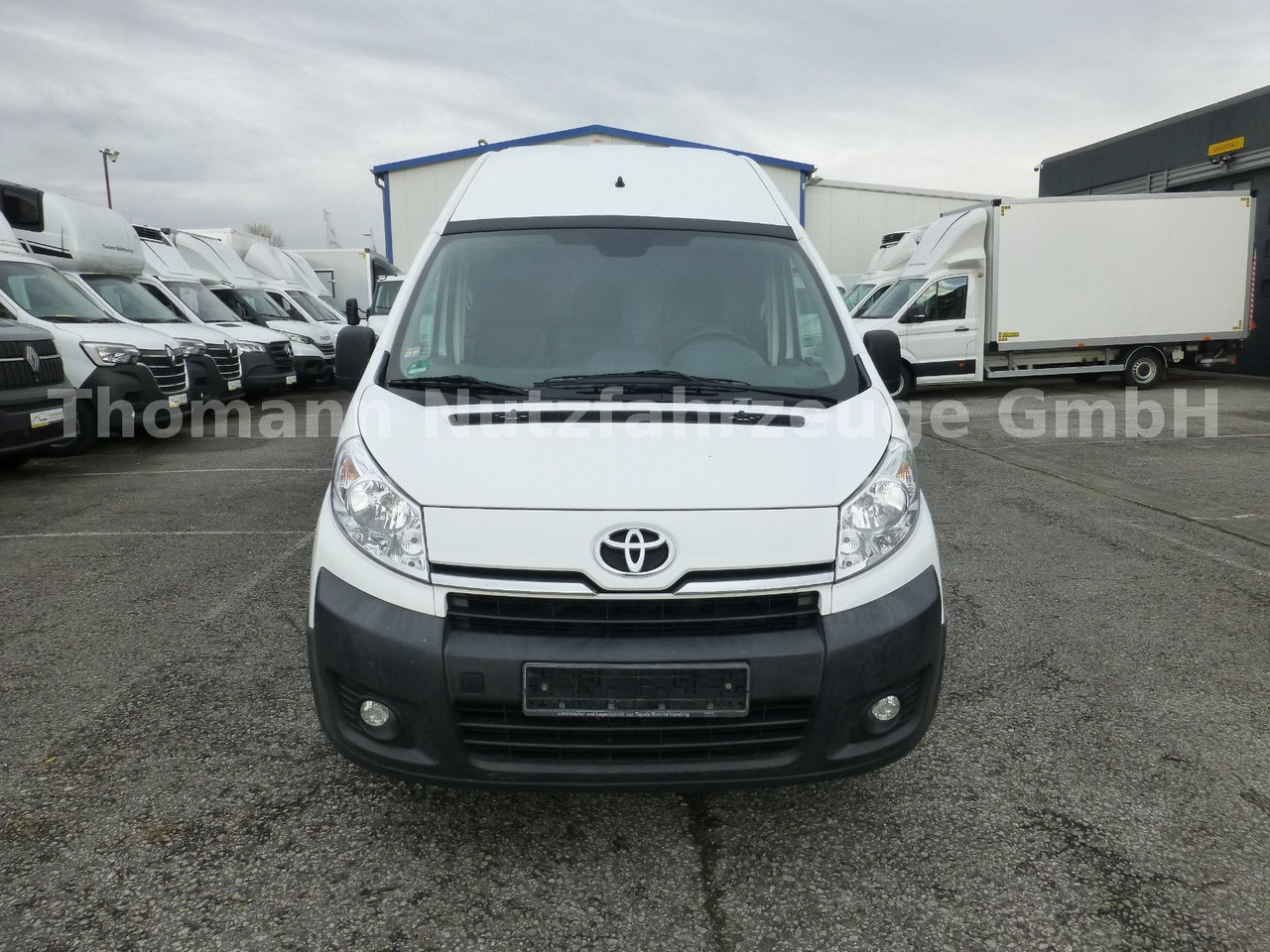 Toyota PROACE 2.0d L2H2 Klima Standheizung - Kleine bestelwagen: afbeelding 3 Toyota PROACE 2.0d L2H2 Klima Standheizung - Kleine bestelwagen: afbeelding 3