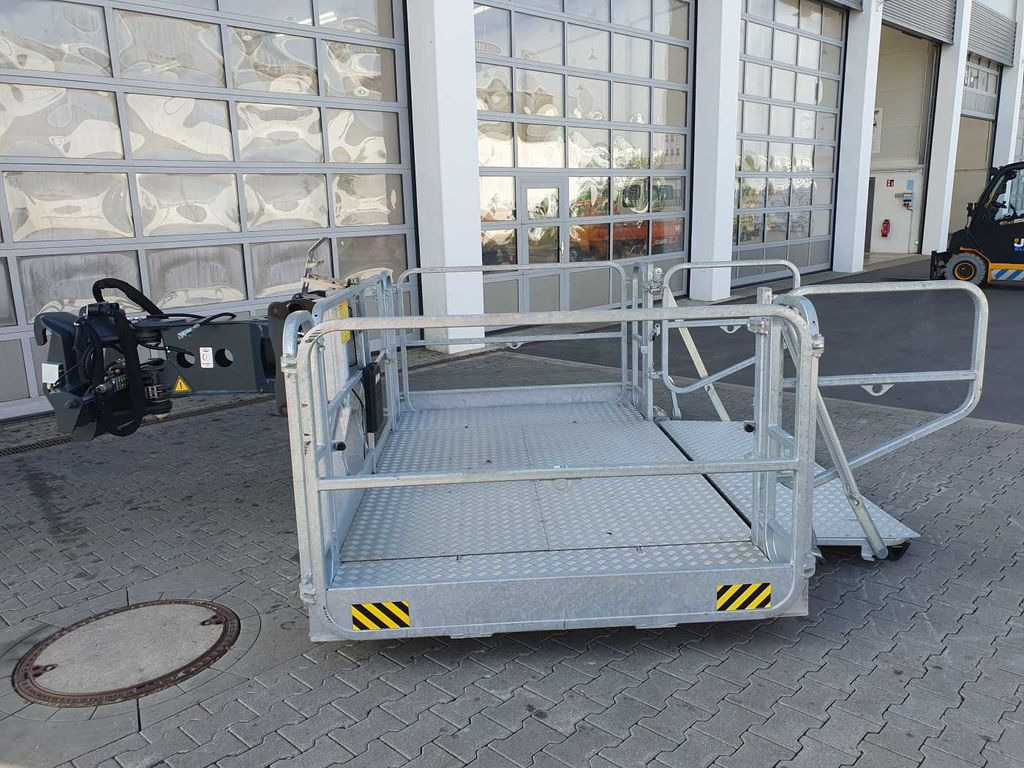 Magni Arbeitskorb drehbar & ausziehbar 1.000 kg - Aanbouwdeel voor Bouwmachine: afbeelding 3 Magni Arbeitskorb drehbar & ausziehbar 1.000 kg - Aanbouwdeel voor Bouwmachine: afbeelding 3