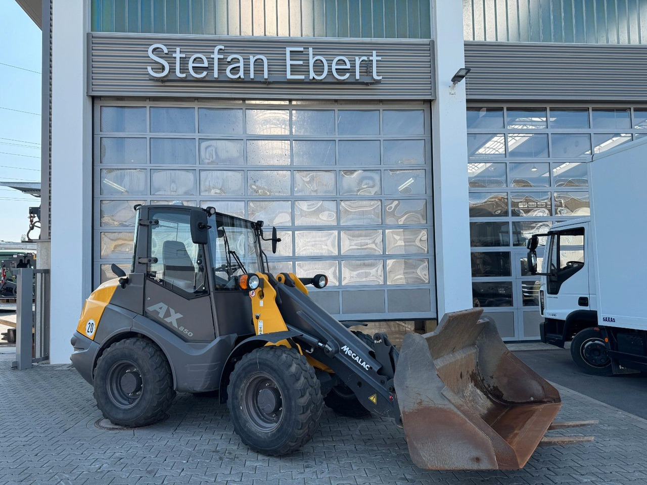 Ahlmann AX 850 / nur: 671h / 11.2022 / Gabel / Schaufel - Wiellader: afbeelding 1 Ahlmann AX 850 / nur: 671h / 11.2022 / Gabel / Schaufel - Wiellader: afbeelding 1